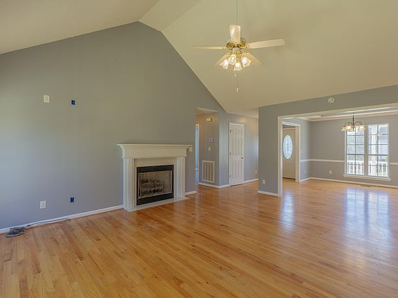 5th image of 12796 Emerald Creek Cir