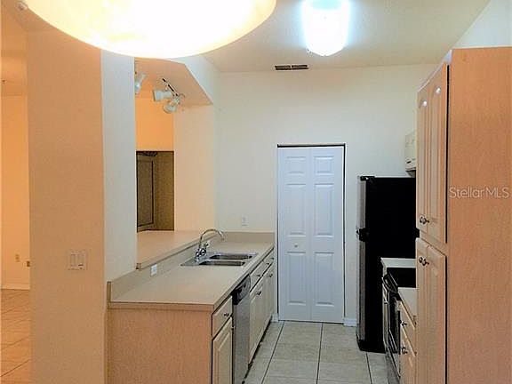 3rd image of 5049 Sunridge Palms Dr Unit 5049