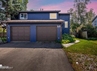 11842 Copper Mountain Dr, Eagle River, AK 99577