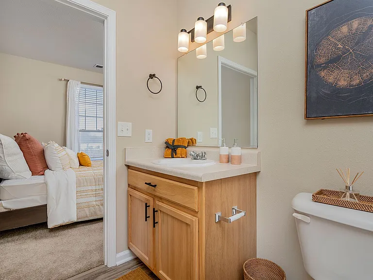 Brookstone Crossing Apartments — Photo 7