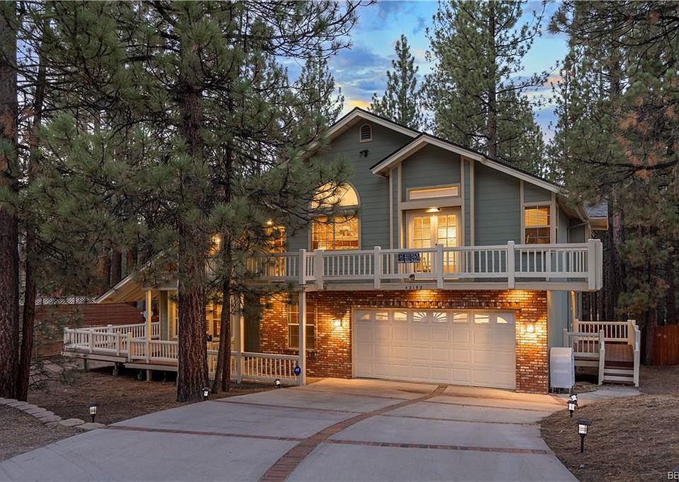 1st image of 42190 Evergreen Dr
