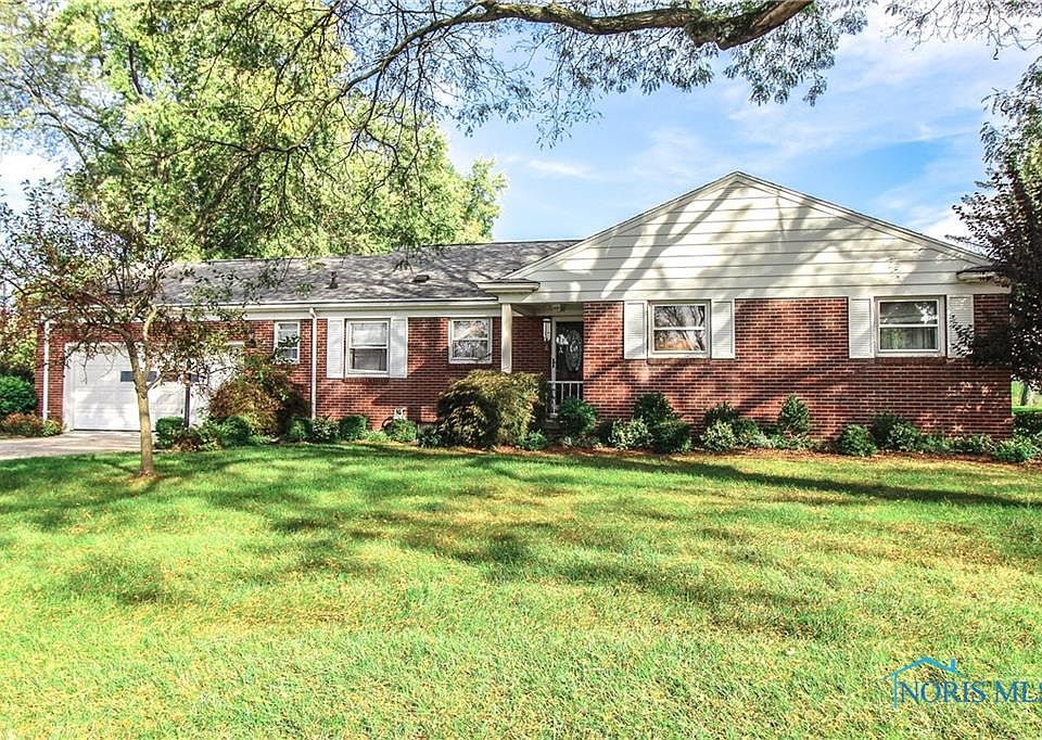 1st image of 111 Cranden Dr