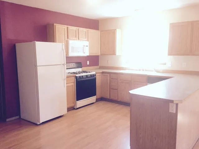 4140 NE 6th Ave — Photo 2