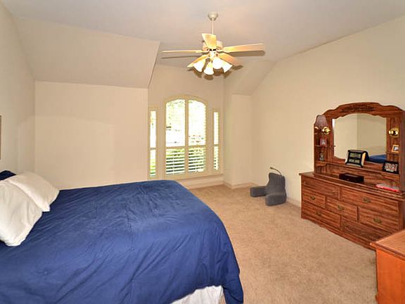 5th image of 507 Wilderness Way