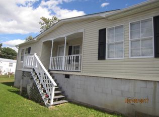 53 Patriot Dr, Waynesboro, VA 22980