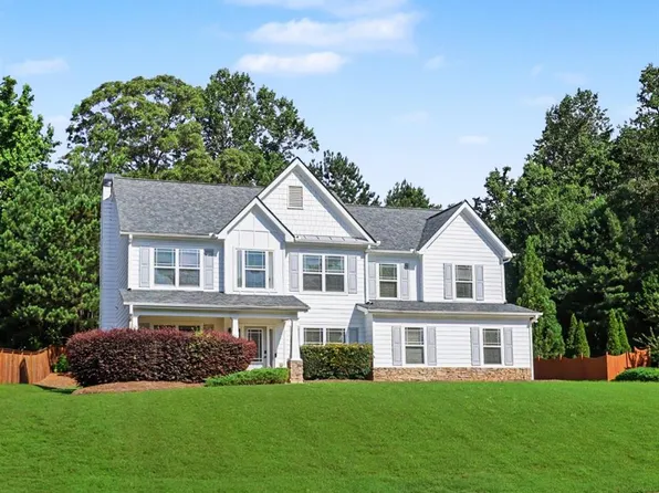 4719 Shady Lake Cir, Gainesville, GA 30507