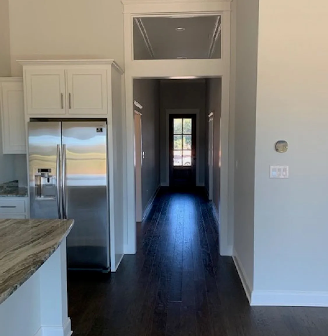 3 bed, 2.0 bath, 1861 sqft, $2,650 — Photo 2
