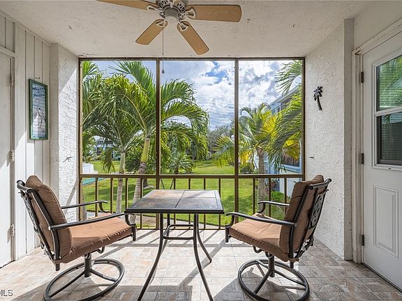 2nd image of 5959 Winkler Rd APT 218