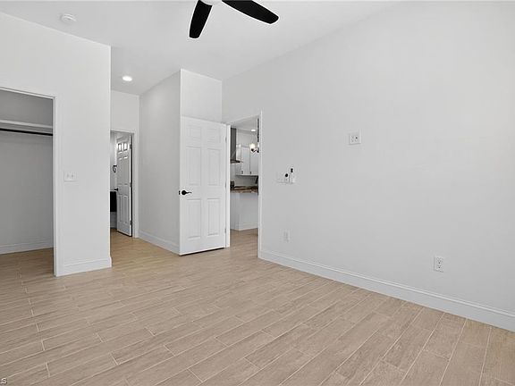 3rd image of 2908 52nd ST W
