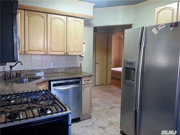 4th image of 87-90 257th St