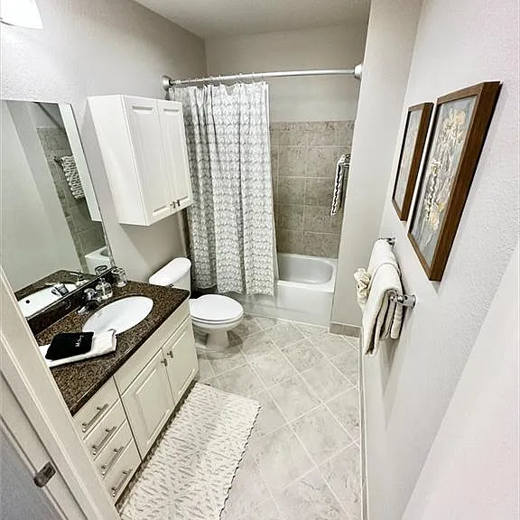 5076 Annunciation Cir #2305 — Photo 15