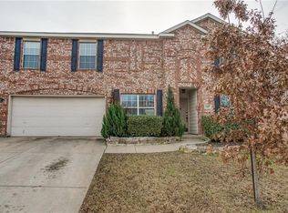 1207 Maple Terrace Dr, Mansfield, TX 76063