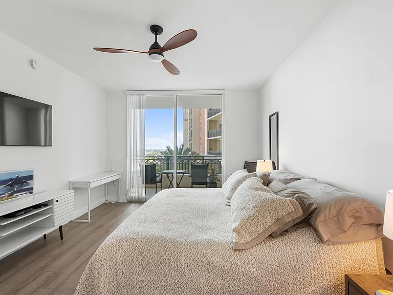 550 Okeechobee Blvd #1407 — Photo 14