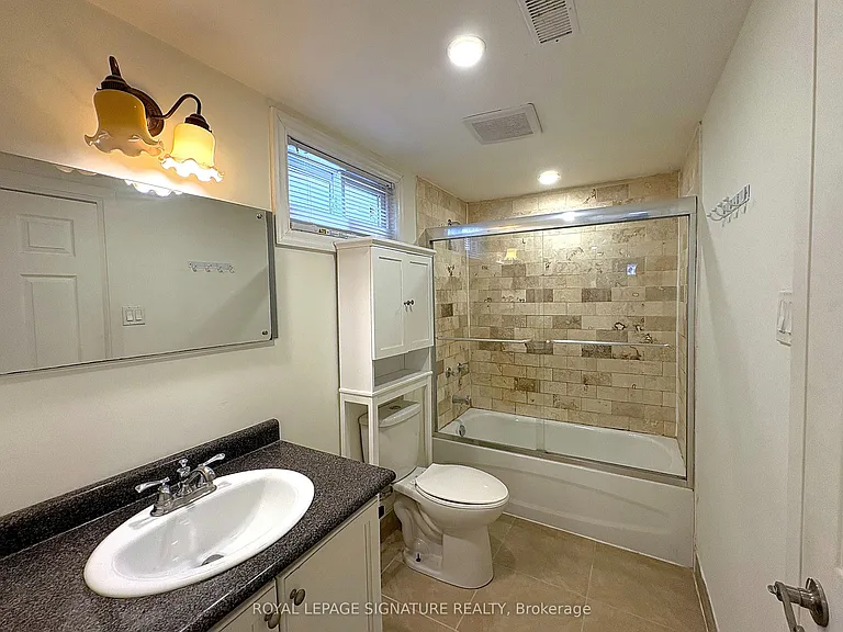 5 Carnegie Ct #BASEMENT — Photo 9