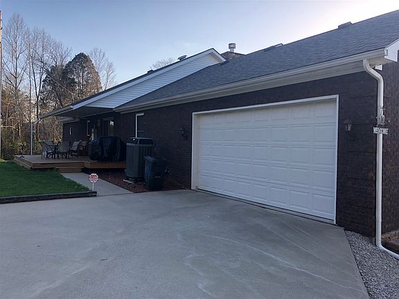 5th image of 688 Blue Fork Ln