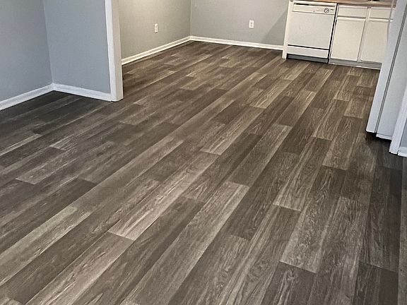 4th image of 9715 E 35th Ter S #1B-1Ba-812Sqft