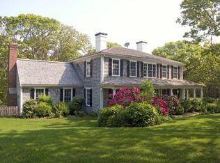 19 Plantingfield Wood Cir, Edgartown, MA 02539