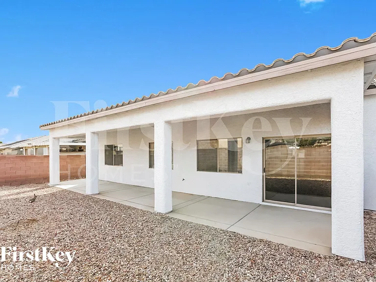 5898 Swan Point Pl — Photo 14
