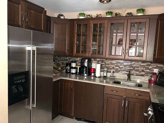 2nd image of 1825 SW 81st Ave #2-14
