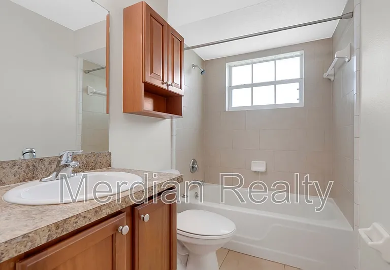 4920 Tangerine Ave #1 — Photo 3