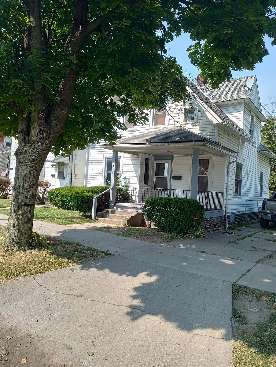 Building Photo - 442 Arcadia Ave