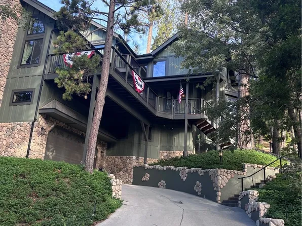 27514 W Shore Rd, Lake Arrowhead, CA 92352