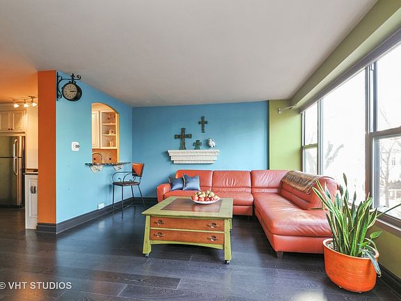 4th image of 2970 N Lake Shore Dr APT 3D