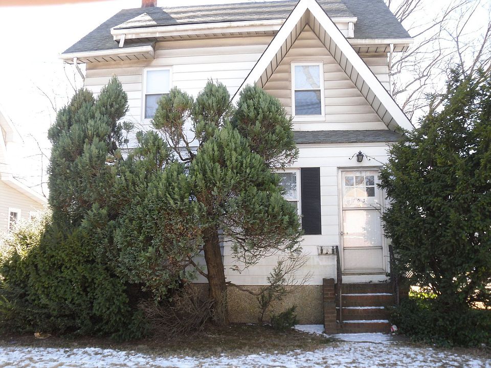 1st image of 703 Belleville Ave