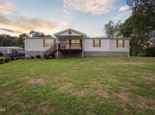 1050 Dry Branch Rd, Bluff City, TN 37618