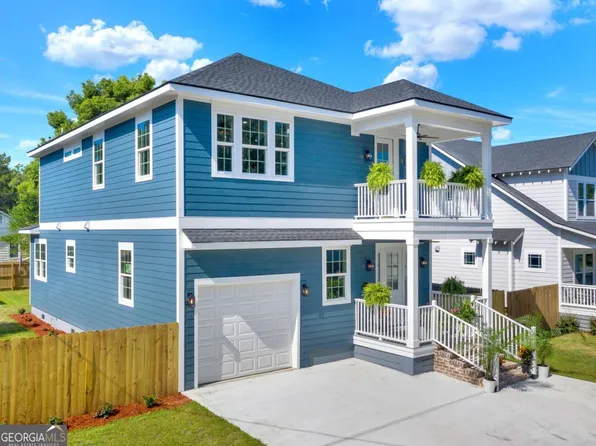 2011 E 38th St, Savannah, GA 31404