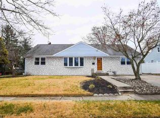 721 Embassy Ter, Vineland, NJ 08360