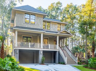 563 Oyster Rake Dr, Johns Island, SC 29455