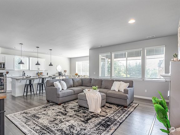 4th image of 18028 38th Avenue Ct E