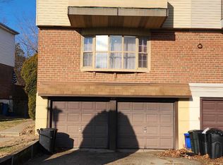 459 Jeanes St, Philadelphia, PA 19116