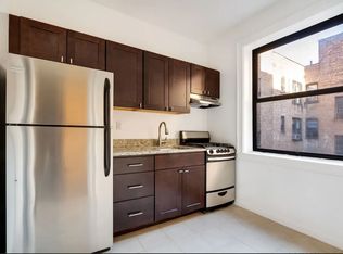 29-8 31st Ave #D3, Astoria, NY 11106
