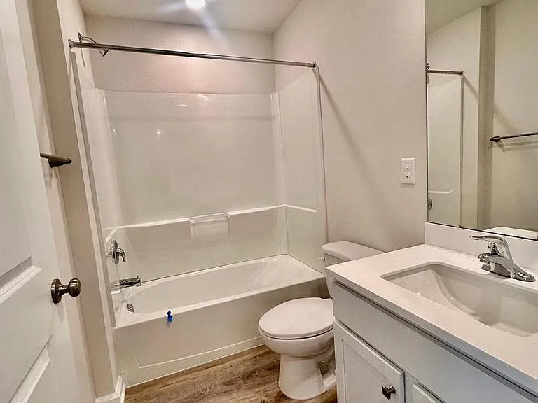 102 Jonagold Dr — Photo 17