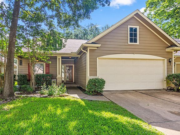 3rd image of 12934 Yorkmont Dr