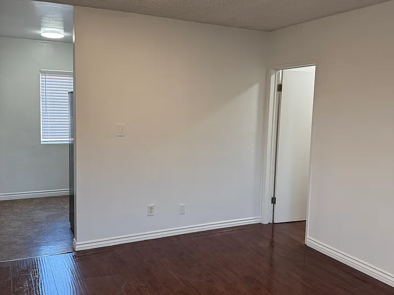 3214 Castalia Ave #4 — Photo 14