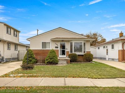 7254 Mayfair St, Taylor, MI, 48180