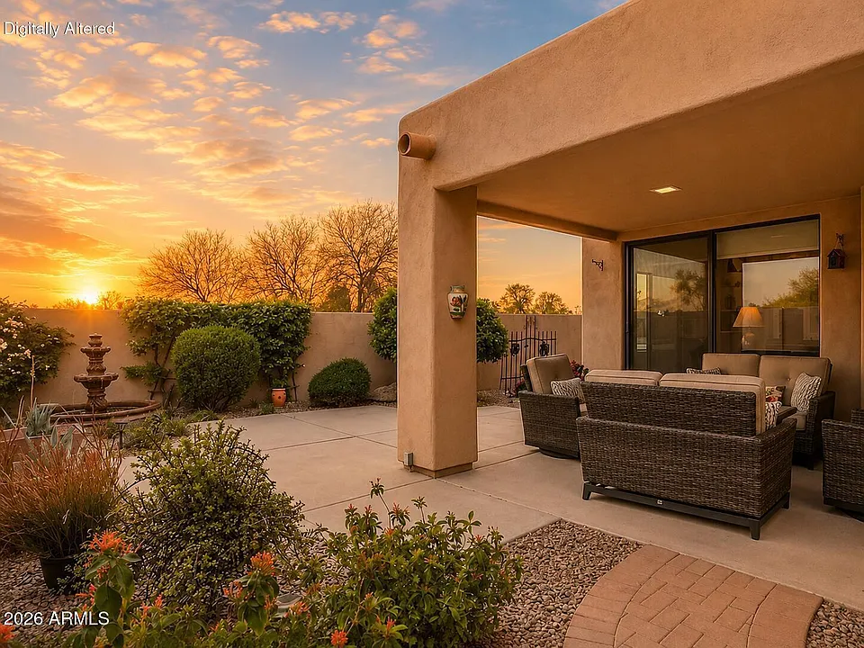 8331 E Cactus Wren Rd