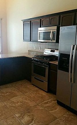4th image of 3182 Amistoso St