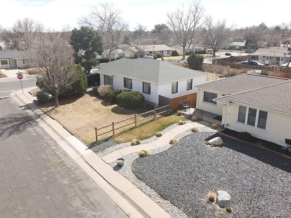 1st image of 10090 E Lowry Place