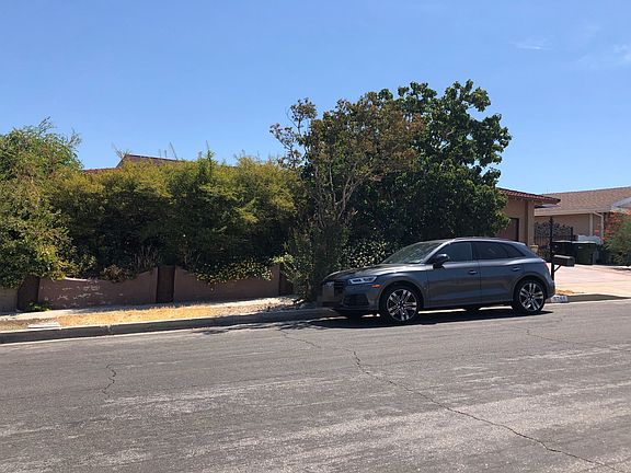 3rd image of 6744 Vickiview Dr