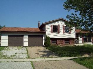 17344 Sequoia Ave, Lowell, IN 46356
