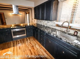 1111 Pioneer Ln, Manhattan, KS 66502