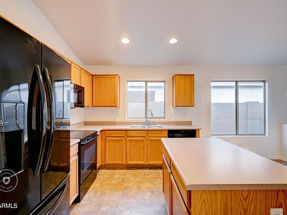4th image of 12601 W Fairmount Ave