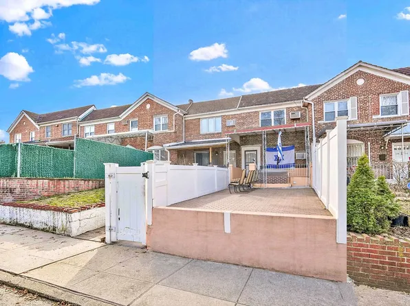 136-76 71st Rd, Flushing, NY 11367