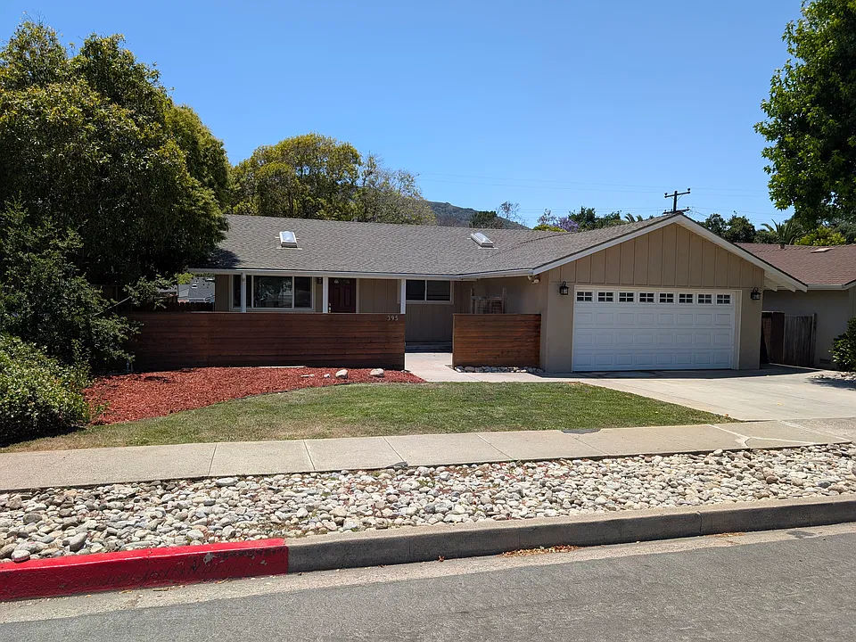 395 Highland Dr