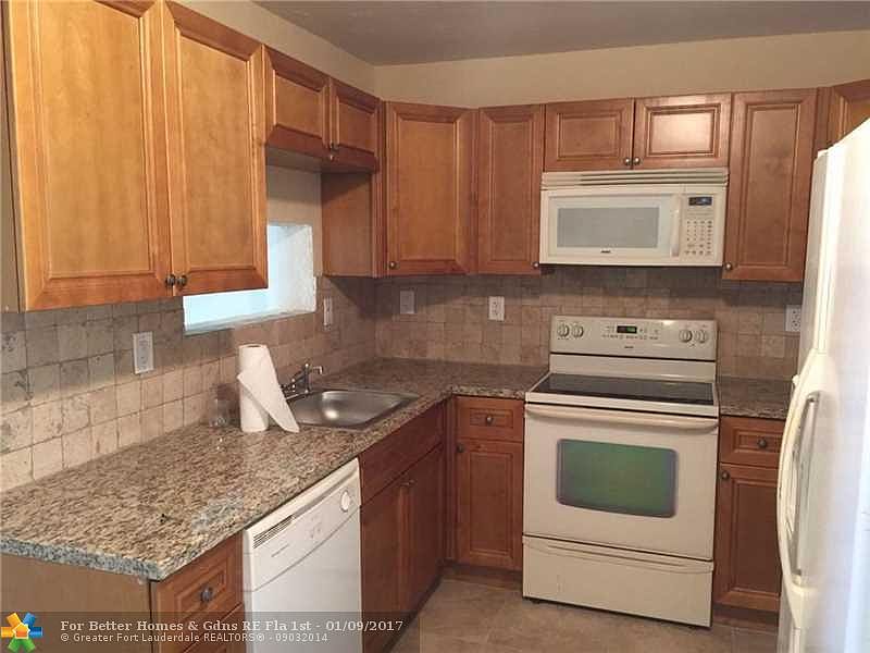 1st image of 4057 SW 49th Ct