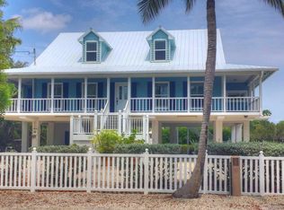 36 S Bounty Ln, Key Largo, FL 33037